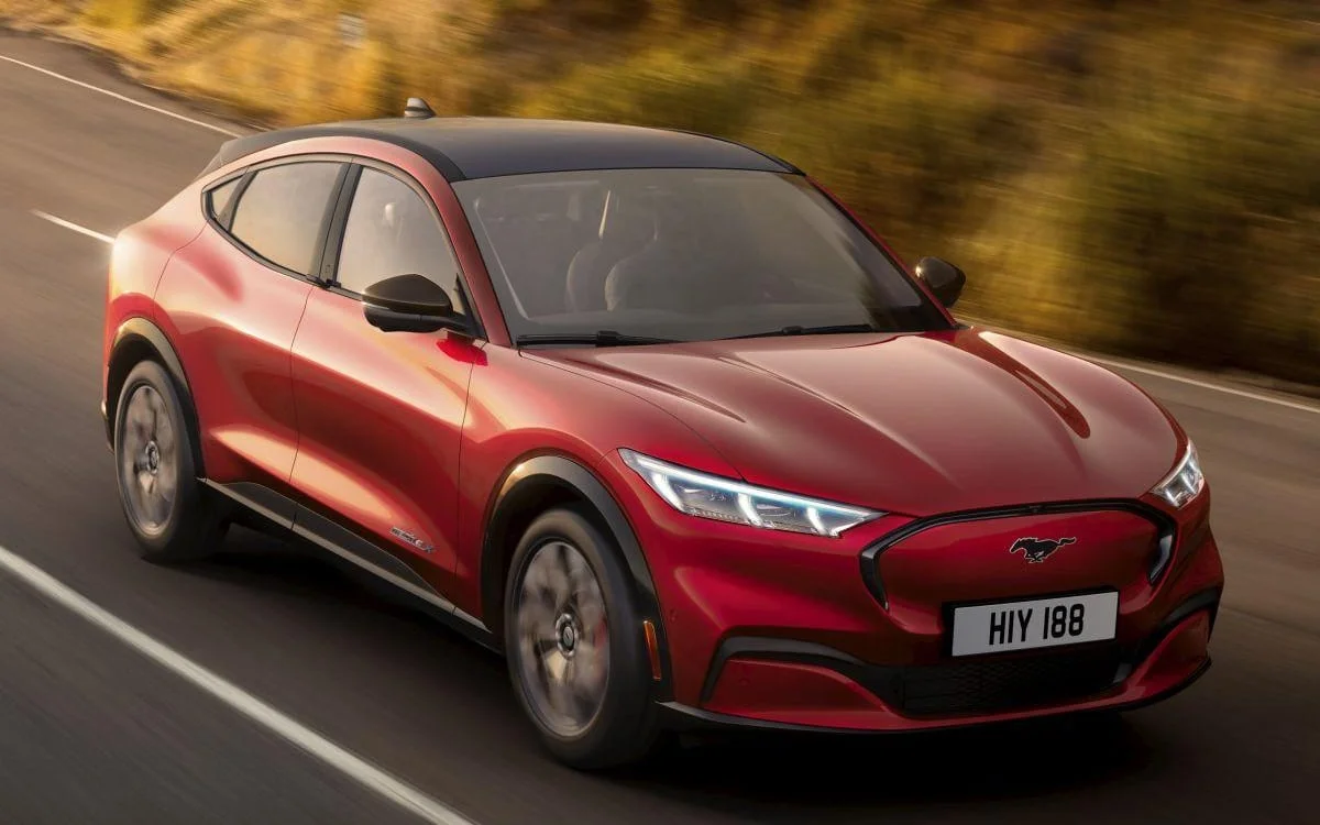 Ford MUSTANG MACH-E usata - Vendita auto Ford in Svizzera | CompriamoAuto.ch