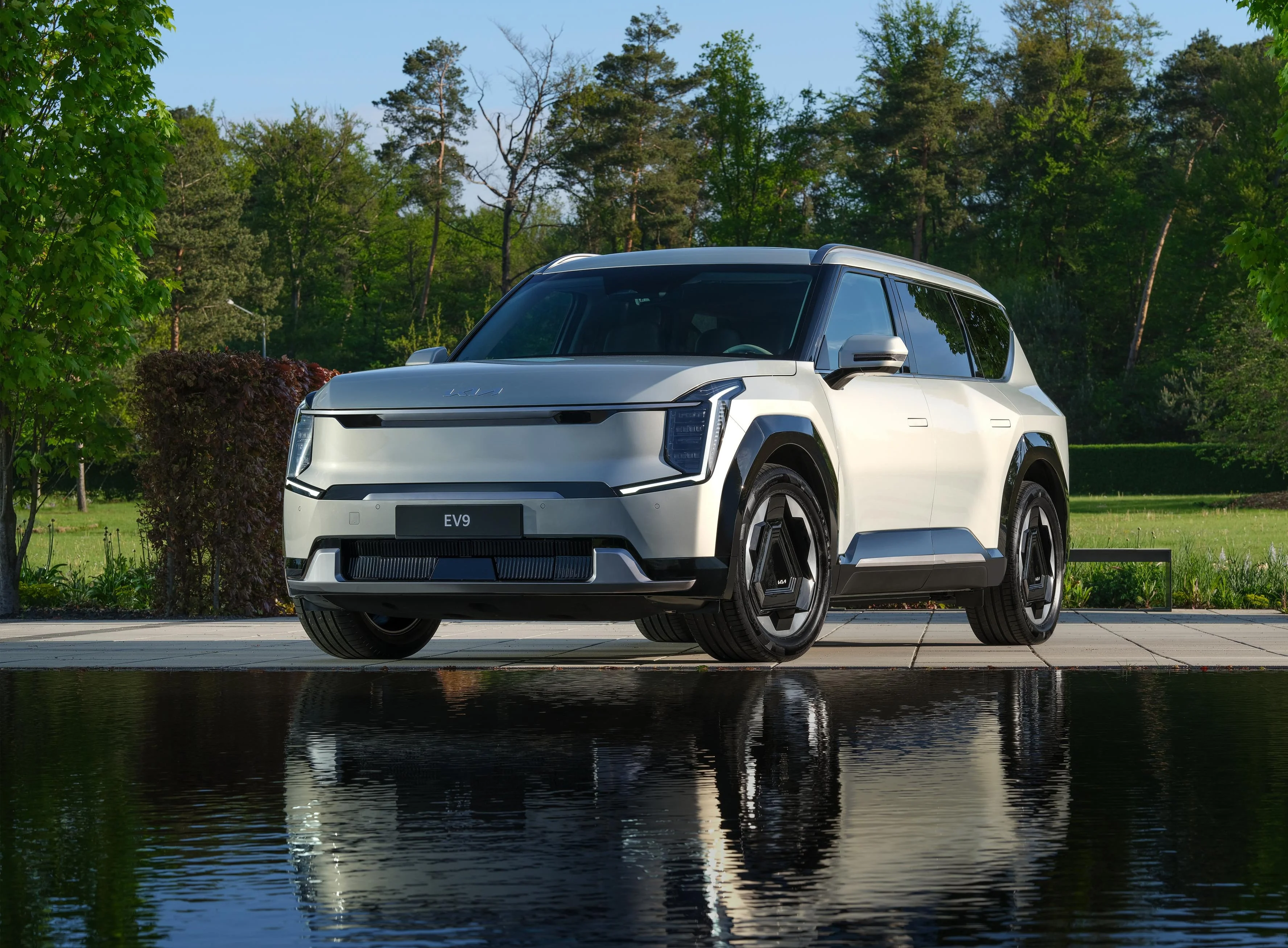 Gebrauchter Kia EV9 - Verkaufen Sie Ihren Kia in der Schweiz | CompriamoAuto.ch