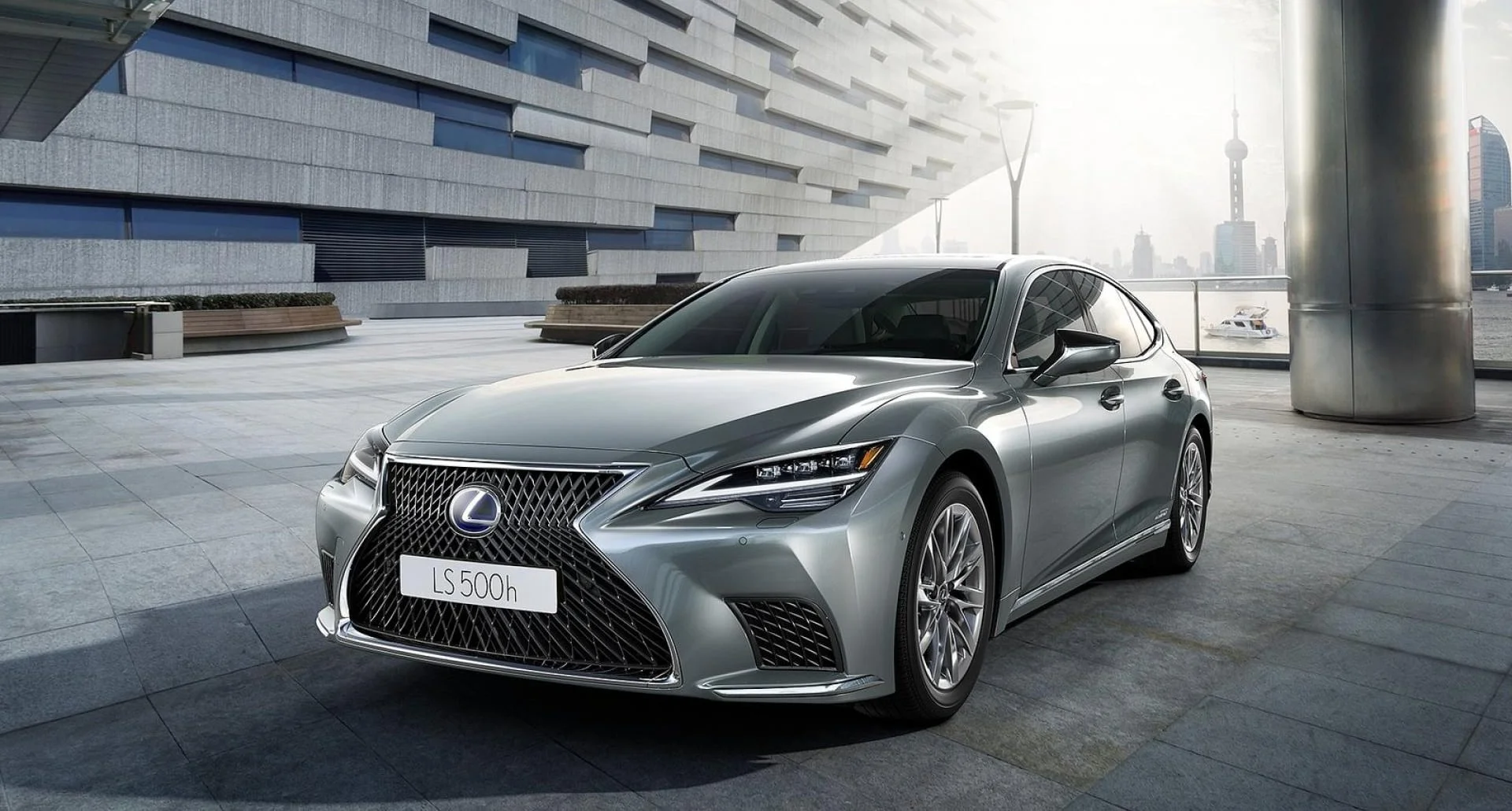 Gebrauchter Lexus LS - Verkaufen Sie Ihren Lexus in der Schweiz | CompriamoAuto.ch