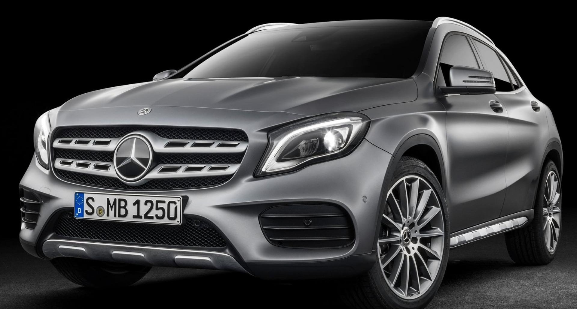 Mercedes Benz GLA