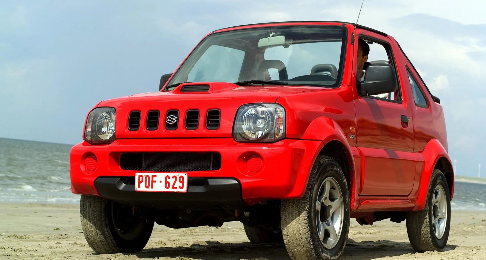 Verkaufen Sie Ihren Suzuki JIMNY zum besten Preis in der Schweiz Gebrauchter Suzuki JIMNY - Verkaufen Sie Ihren Suzuki in der Schweiz | CompriamoAuto.ch