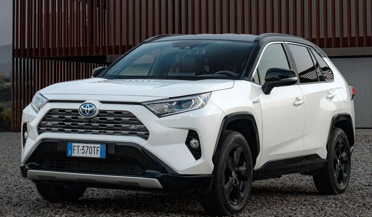 Used Toyota RAV4 - Sell your Toyota car in Switzerland | CompriamoAuto.ch