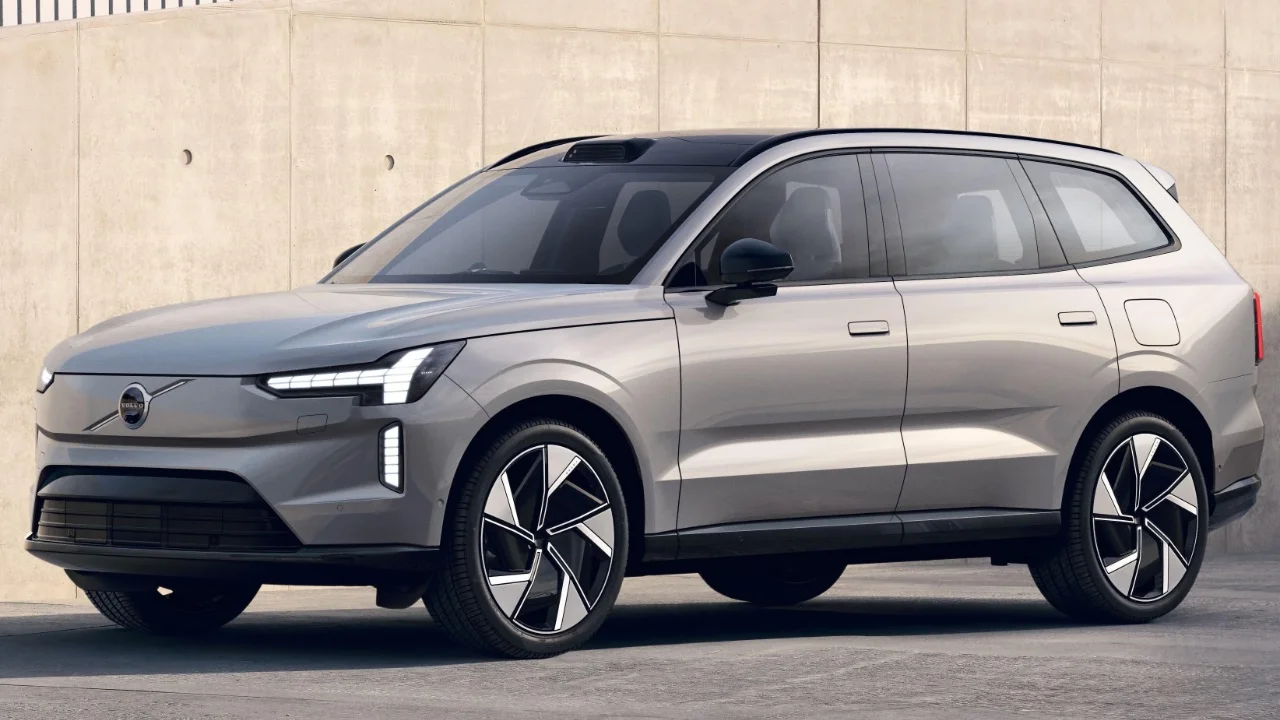 Gebrauchter Volvo EX90 - Verkaufen Sie Ihren Volvo in der Schweiz | CompriamoAuto.ch